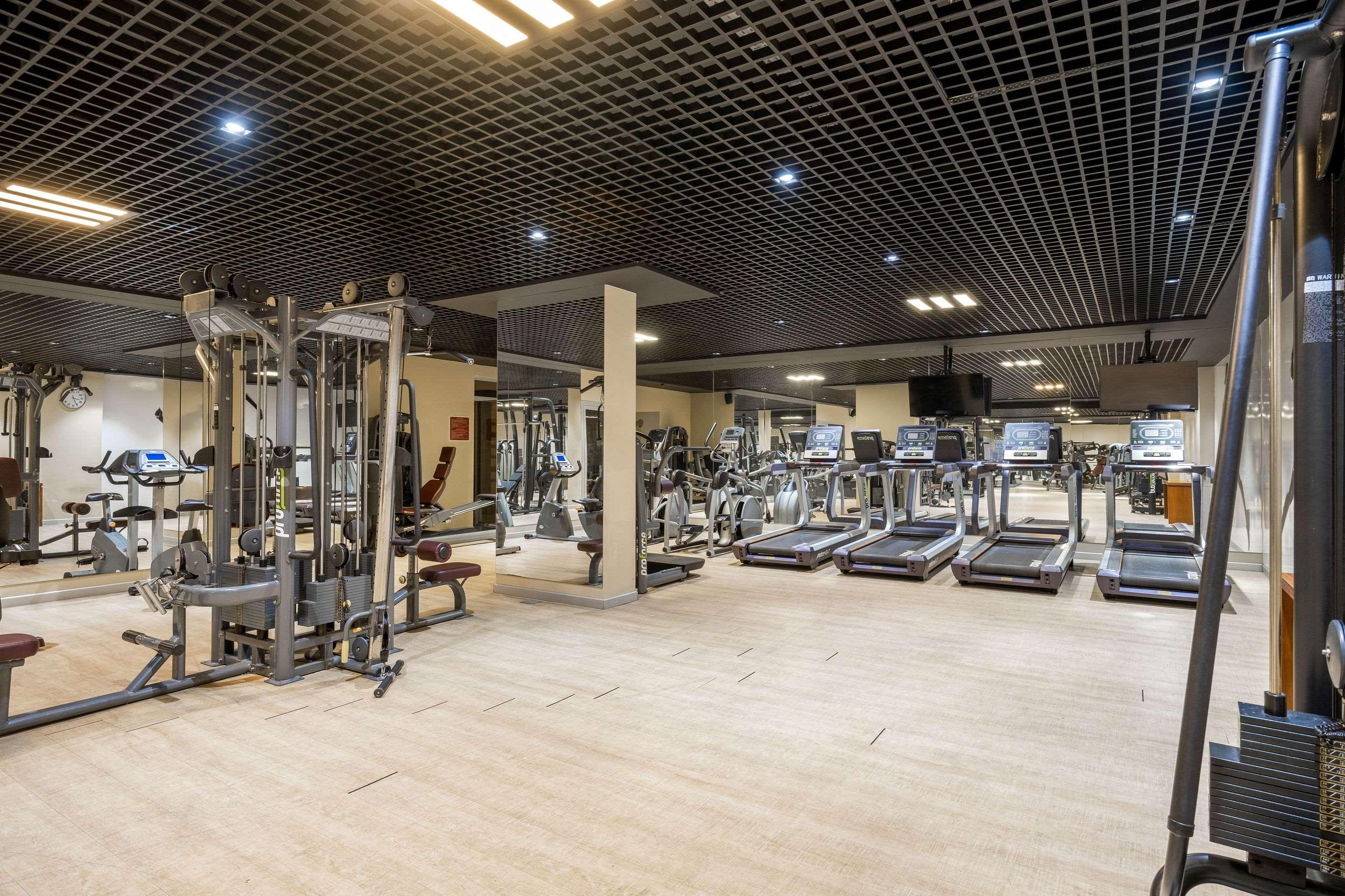 Clarion Hotel Istanbul Mahmutbey Exterior photo